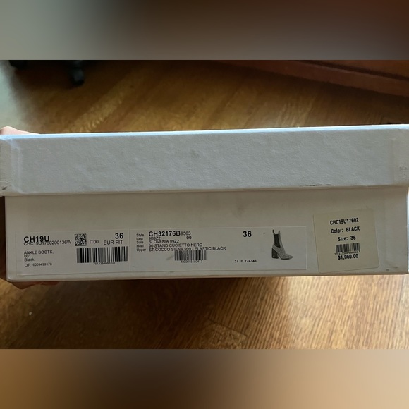 Chloe Wave Croc-embossed Ankle Boots - Picture 2 of 12